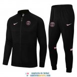 PSG Chaqueta Black III + Pantalon Black 2021/2022 PSG Chaqueta Black III + Pantalon Black 2021/2022