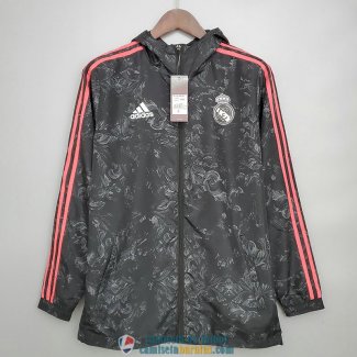 Real Madrid Chaqueta Rompevientos Black Pattern 2021/2022